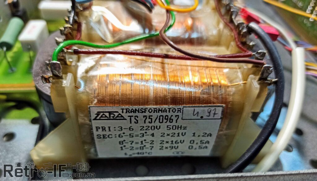 platy vnytri satelite lorta SAT TST 500 Radio RETRO IF 2020 005