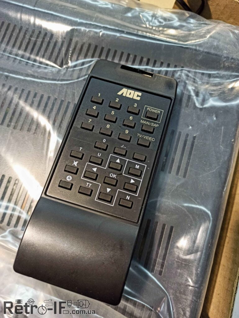 pult satelite lorta SAT TST 500 Radio RETRO IF 2020 001 1