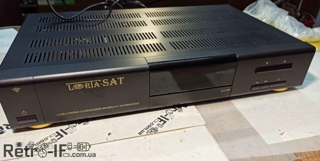 vneshniy vid satelite lorta SAT TST 500 Radio RETRO IF 2020 001 1