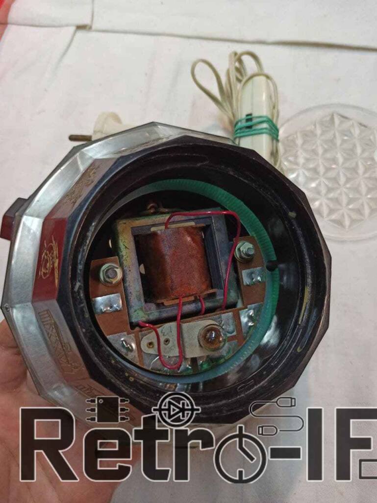 svetilnik Epoha Raketa Radio RETRO IF 2021 013